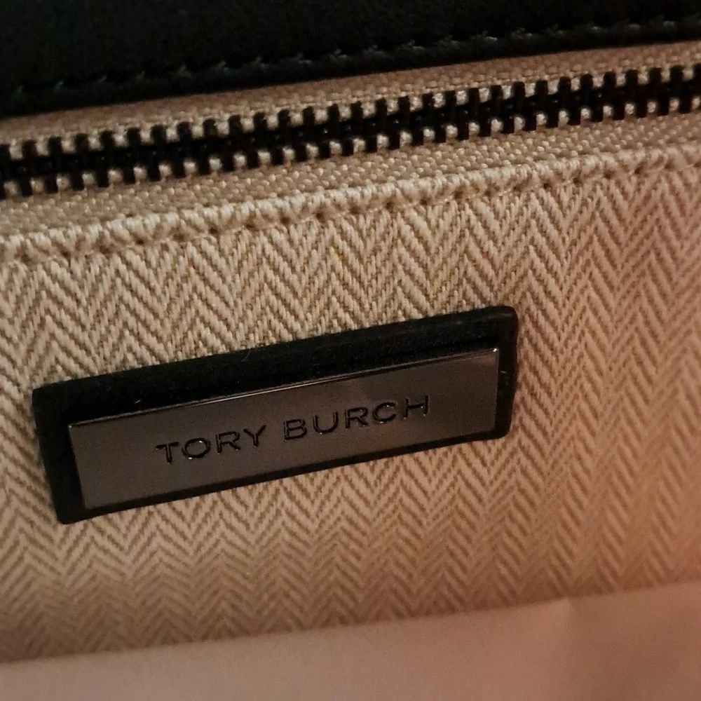 Tory Burch NWTs Willa Matt Mini Top Handle Bag